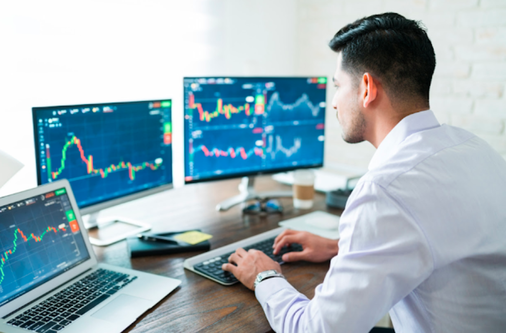 crypto trading assistant